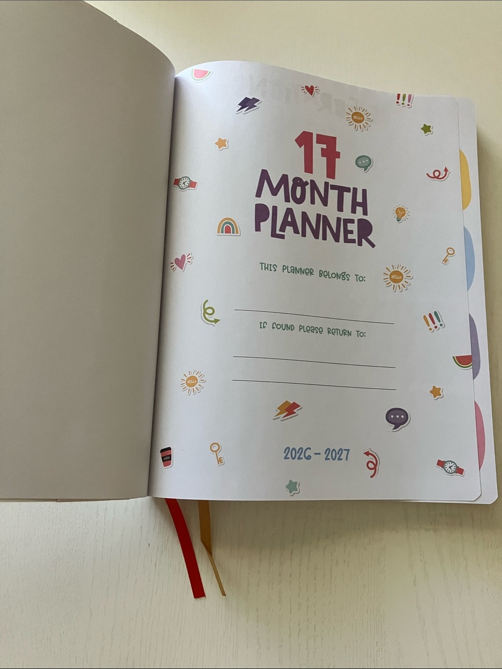 The Creative Expert 17 Month Bound Planner August 2026 - December 2027 (NWT) - Picture 6 of 16